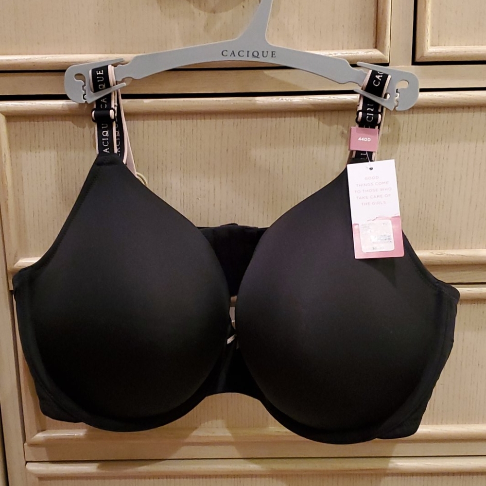 NWT Cacique lightly Lined  T-shirt Bra
